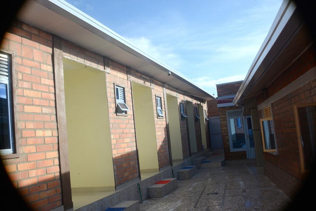 Keva Guest House Kigali Exteriör bild